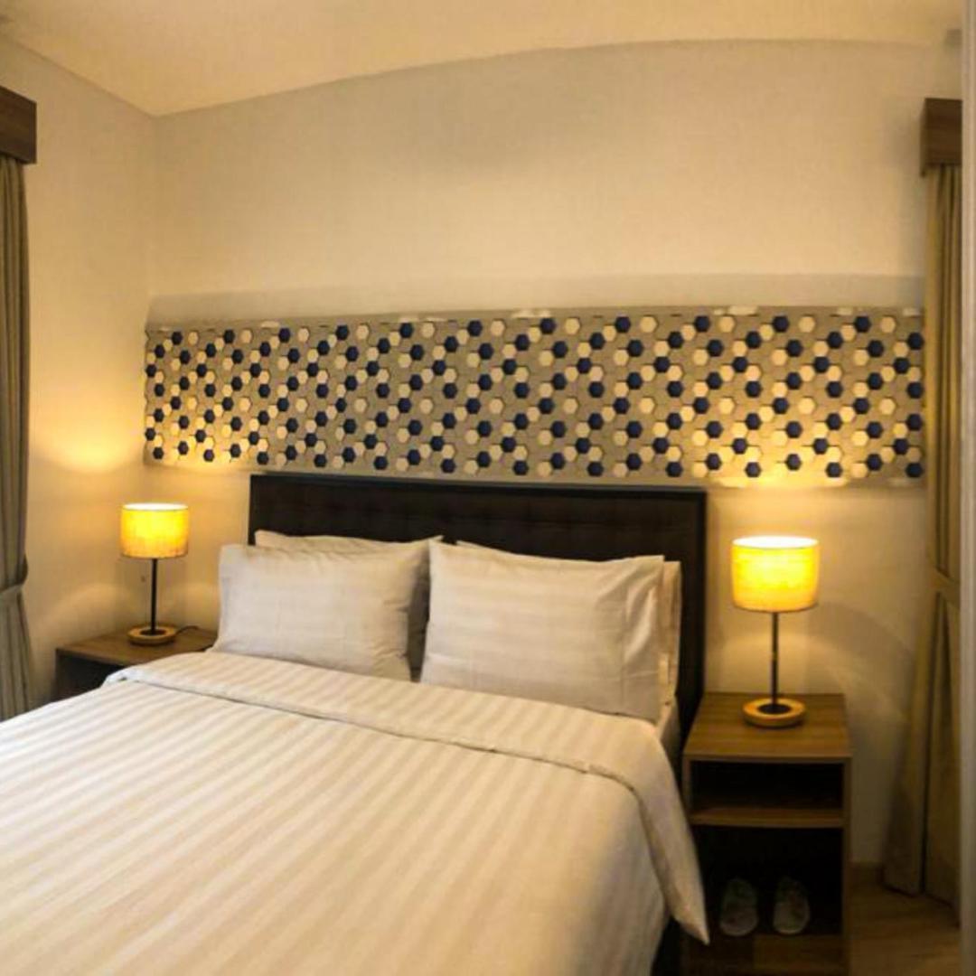Bening Boutique Hotel Managed By Salak Hospitality Bekasi Exterior foto
